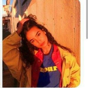 Meet your Posher, Shilah